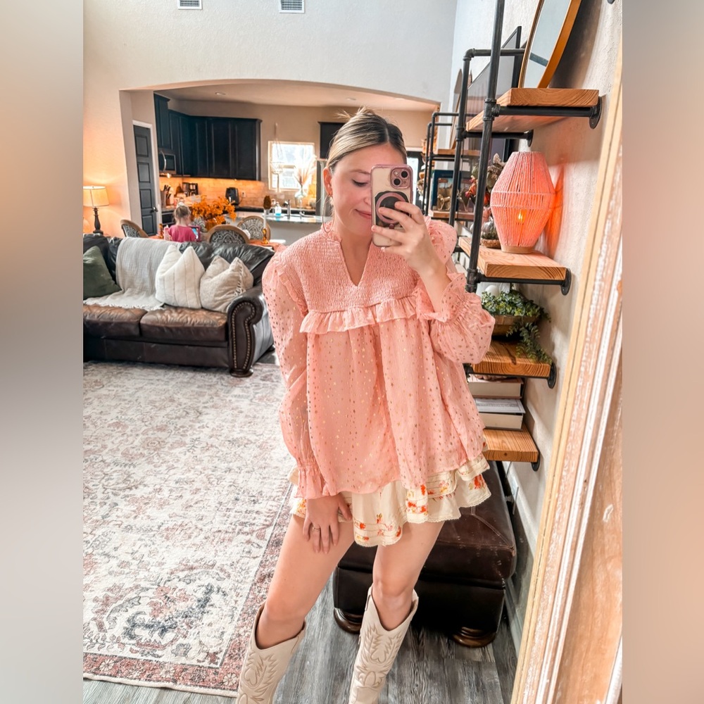 ⭐️ COLLETTA STAR PRINT RUFFLE BLOUSE ⭐️